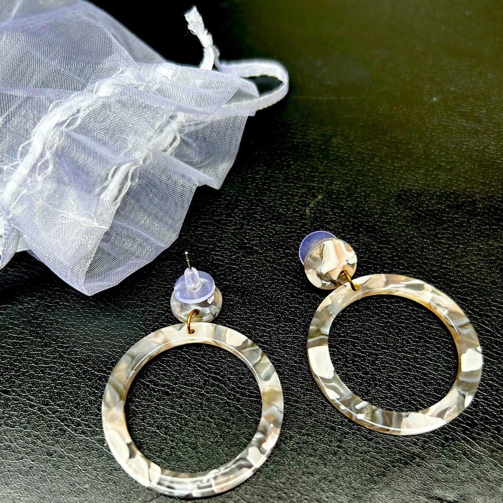 Cute Dangle Circle Earrings